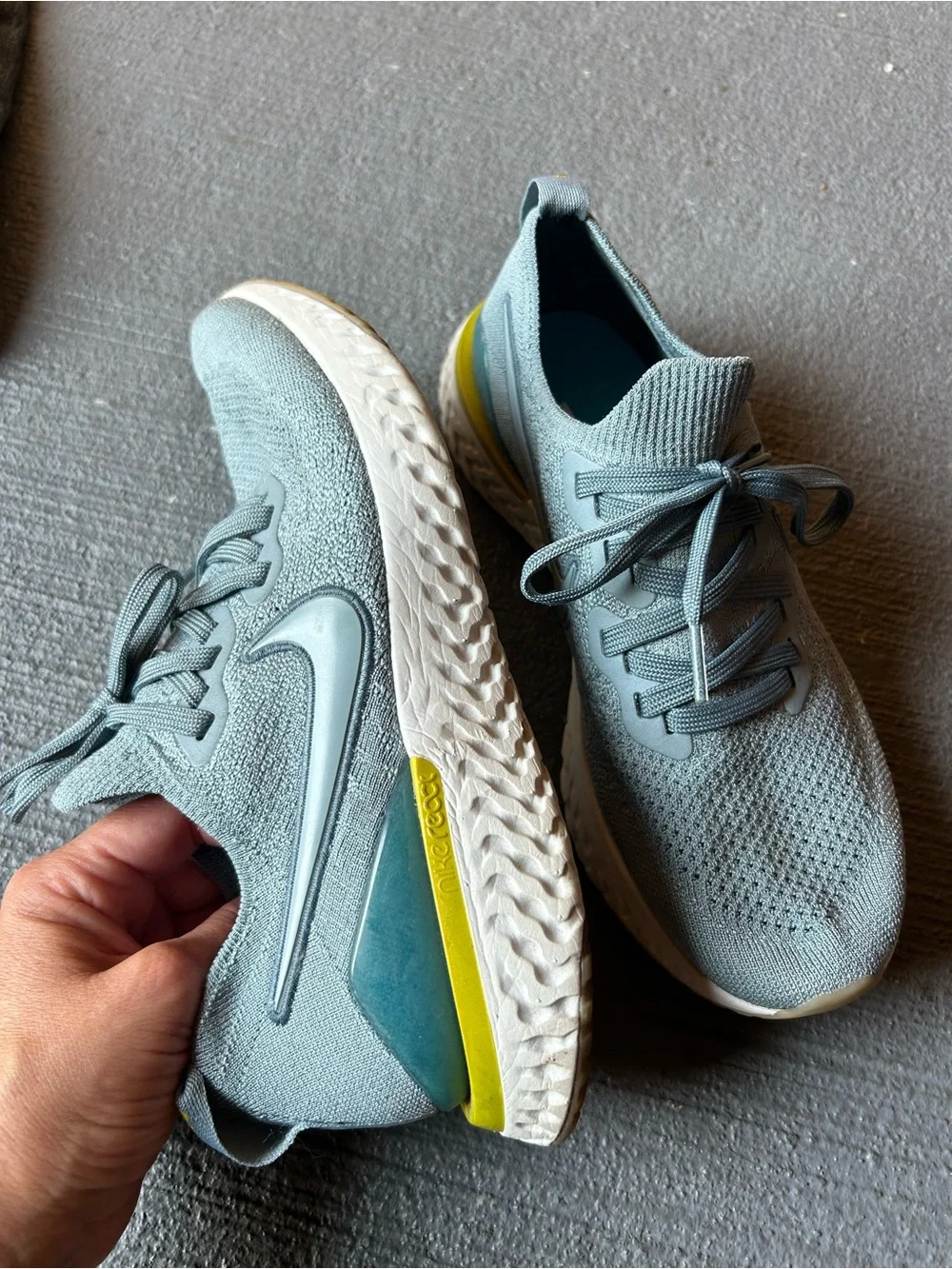 Nike Women’s Athletic Sneakers in Teal with Yellow Accent like new